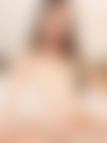 I’m online and ready to mingle 🤪 - post hidden image