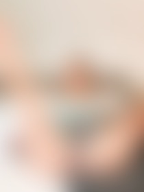 That’s a tight squeeze 😨 - post hidden image