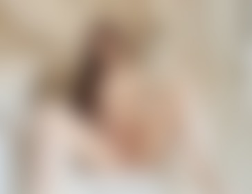 worship my tiny pussy🤭 - post hidden image