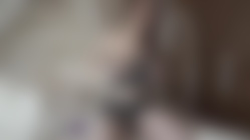 It turns me on so much to masturbate in front of Sissi 🤭 - post hidden image