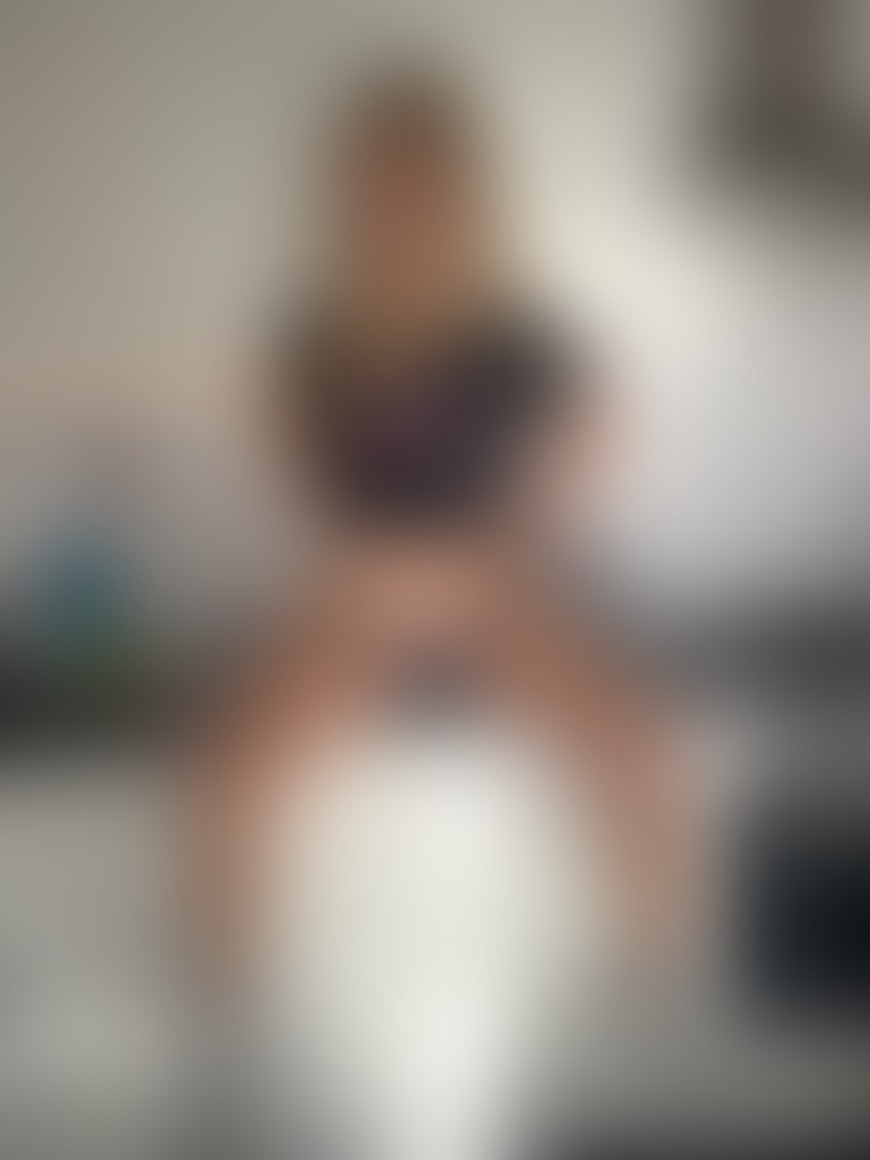 Come and play a game with me…🥵😈 - post hidden image