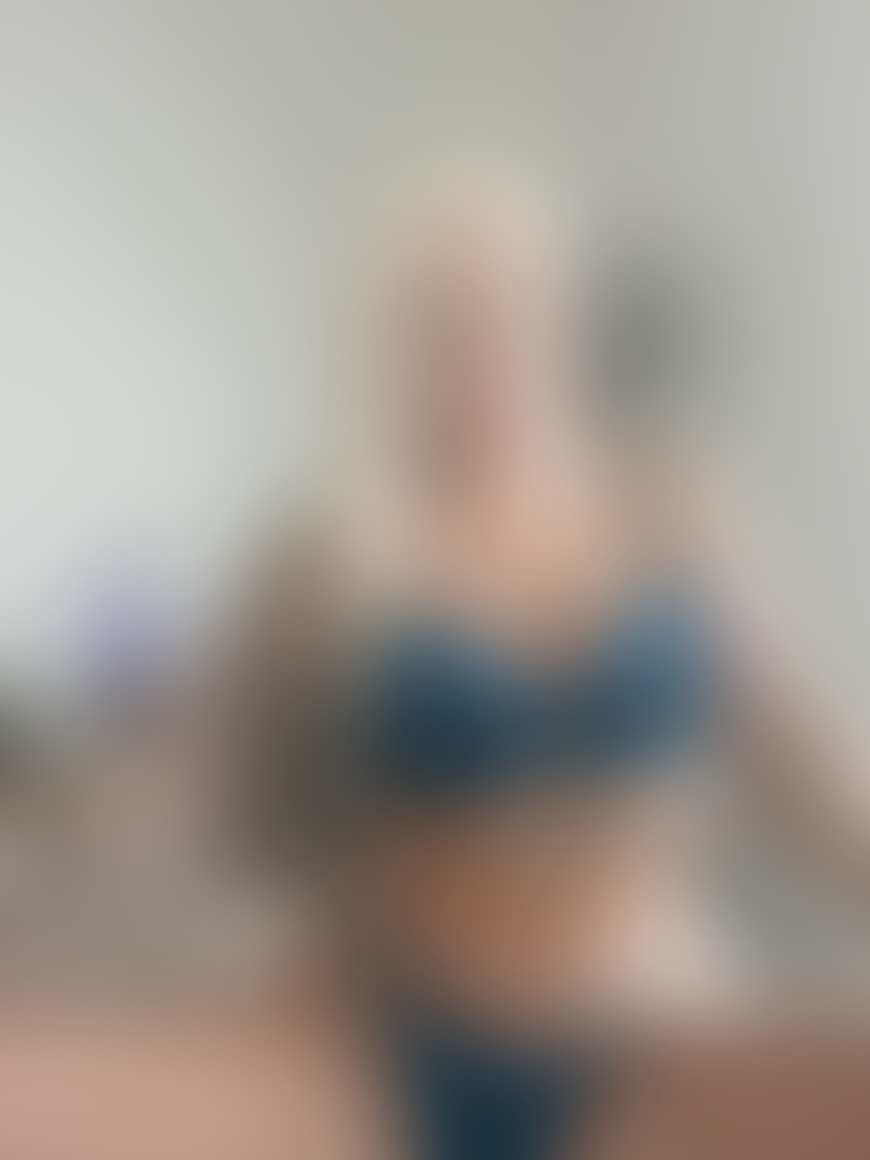 Habt ein wundervolles Wochenende, meine lieben Fans! 😊🌟💖 - post hidden image
