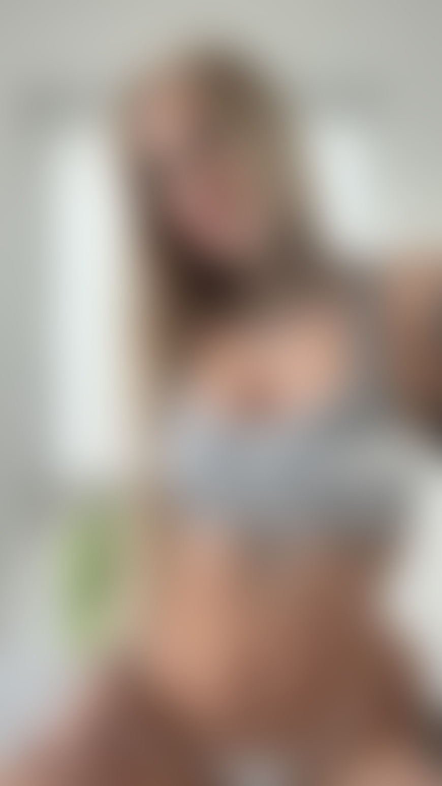 Chilling is the order of the day! 😘 Who would most like to join me? 💋 - post hidden image