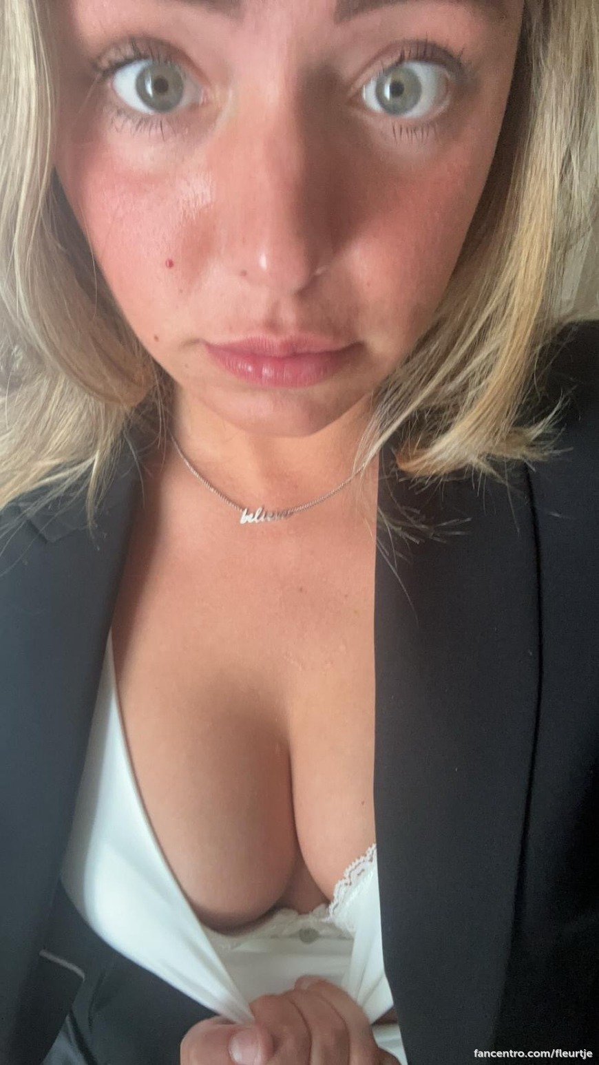 Ik ben erg geil, volg me voor meer💦💋 1