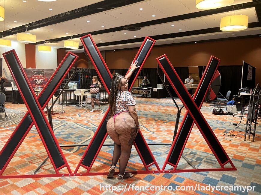 Sexy sexy exxxotica girl 😍🫶❤️🇵🇷🍑 1