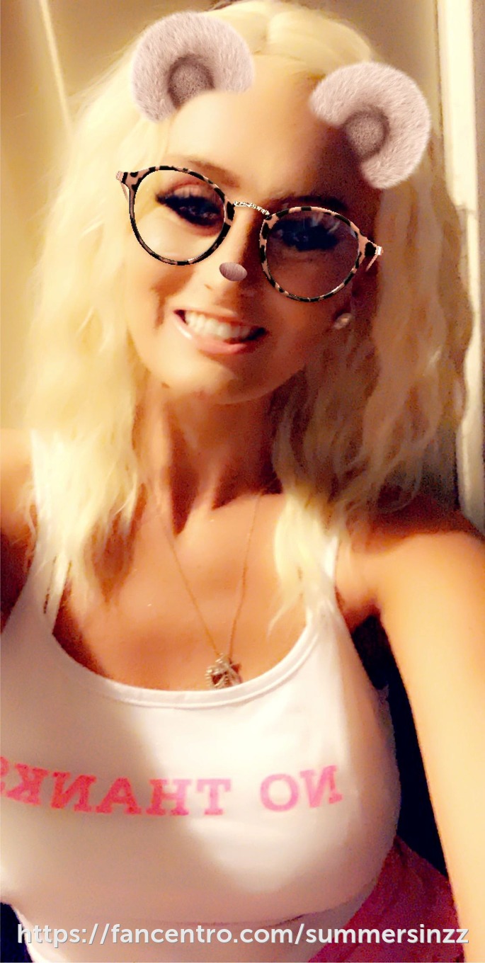 persing - Profiles, Clips, Private Stories, Direct messaging, Content Feed  - Fancentro