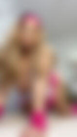 i’d look so good on top of you 💞 - post hidden image