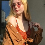 Rainbow girl - profile avatar