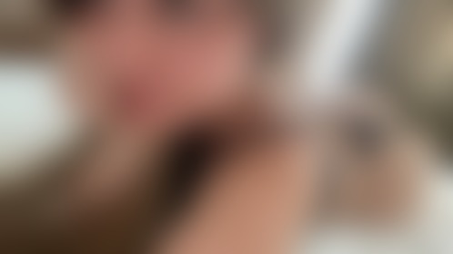 Dark Mood, Dangerous Curves 🖤 - post hidden image