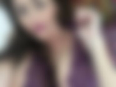Morning 😋 Guess what day it is 😍 - post hidden image