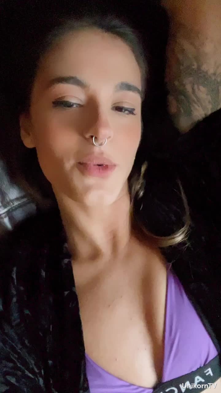 And have wet dreams about me 💋 1foreground