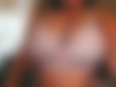 Pastel boobies - post hidden image