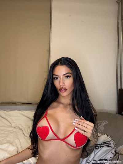 I have a dare for you... touch the heart 🤭💋🔥