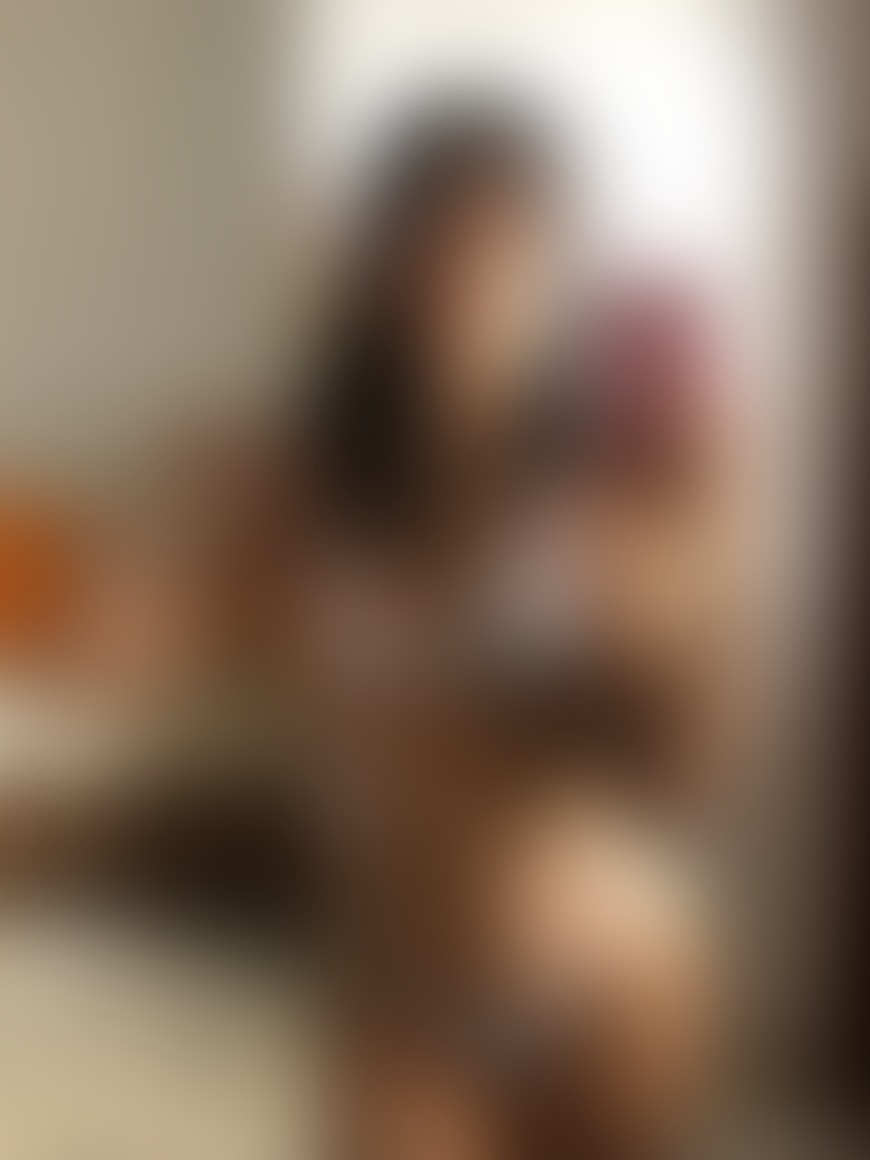 Ik geef me helemaal aan je over schatje, wat zou je dan met me doen? - post hidden image