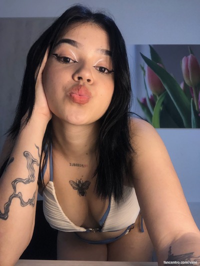 I’m feeling freaky, wanna fuck my juicy ass? 🍑😈