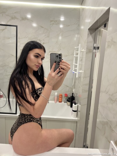 Exclusive content that's raw and real awaits 😘 – unveil the intimate side of me
