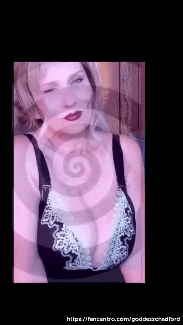 mesmerizing cleavage, a wink and a kiss ;) 1 background
