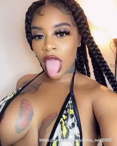 Your fave 😘 I’m getting horny all Over again thinking about you guys in my dms  1