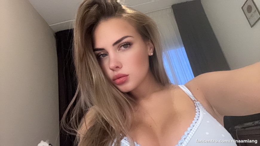 Blond, brutaal en met een sexy booty—ben je er klaar voor? 😉🔥 1