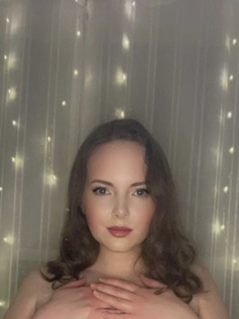 Vivianne37