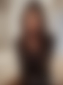 Het	is	de	perfecte	avond	voor	een	beetje	verleiding…	Wat	denk	jij?	🍑💋 - post hidden image