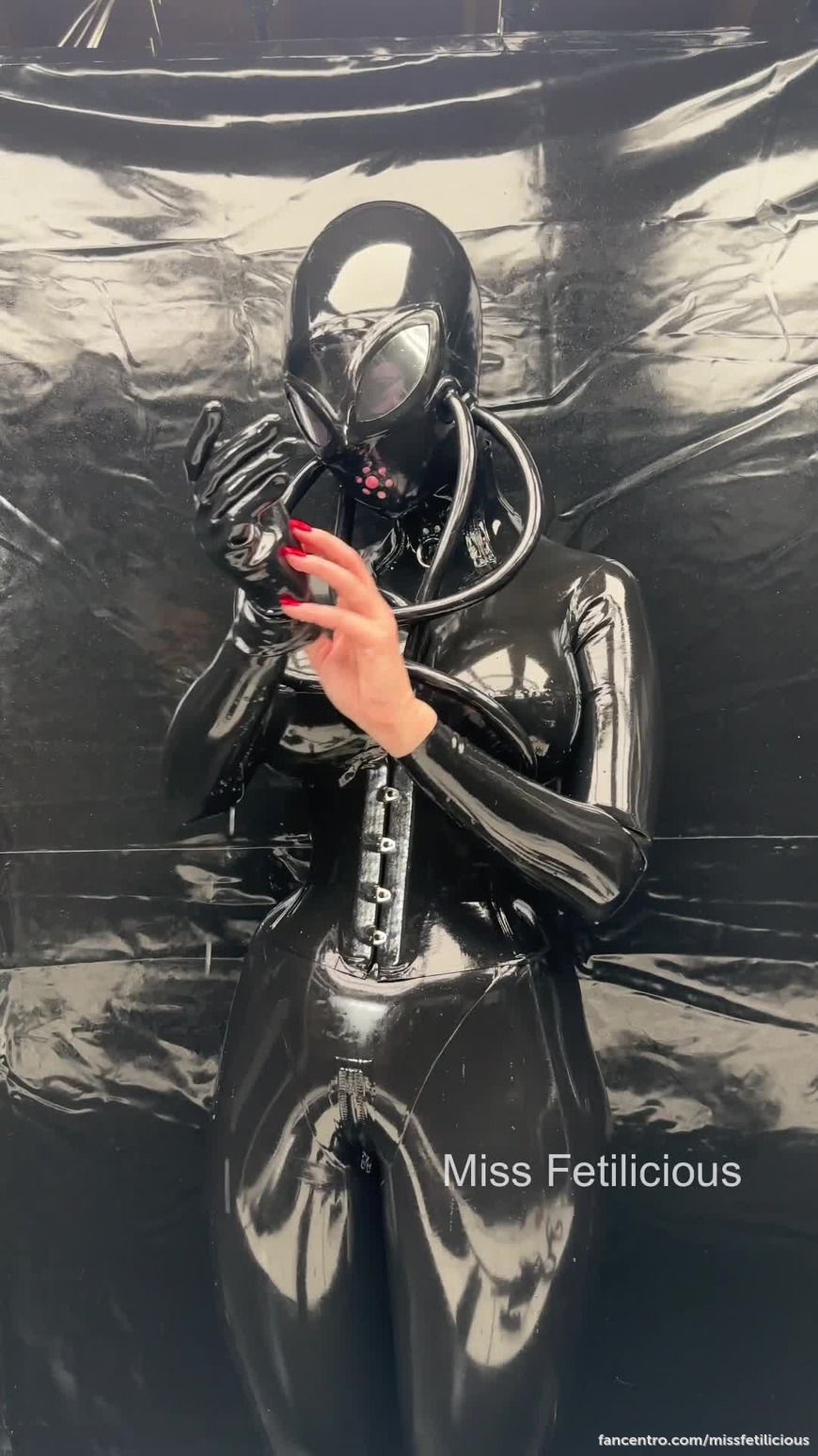 Just another day at work 👽💦 1foreground