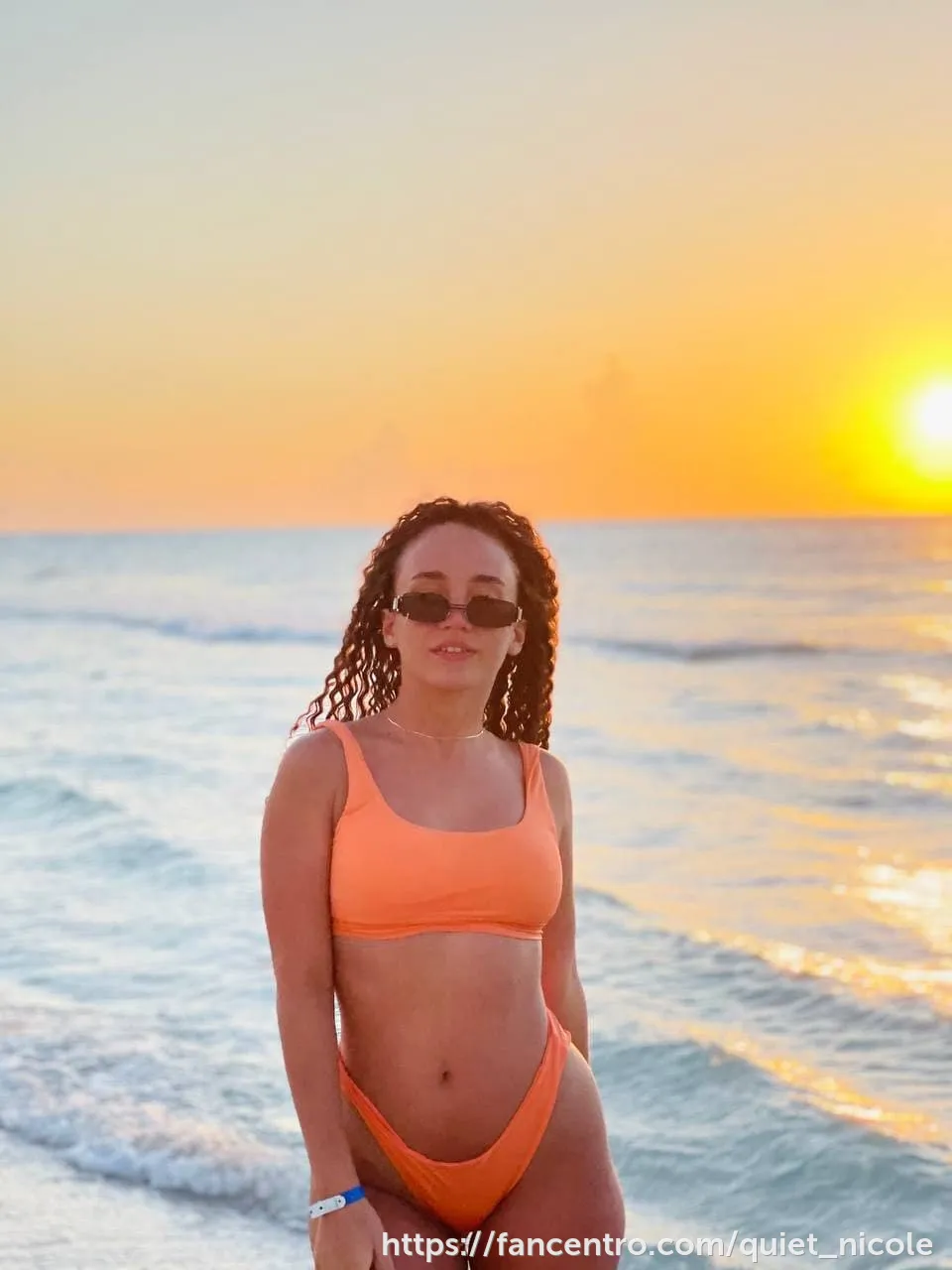 quiet_nicole - Private Stories, exclusive videos, private messaging -  Fancentro
