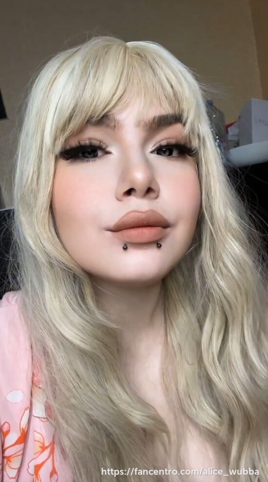 if your big dick is ready for embrace of my lips text me in dm❤️ 1