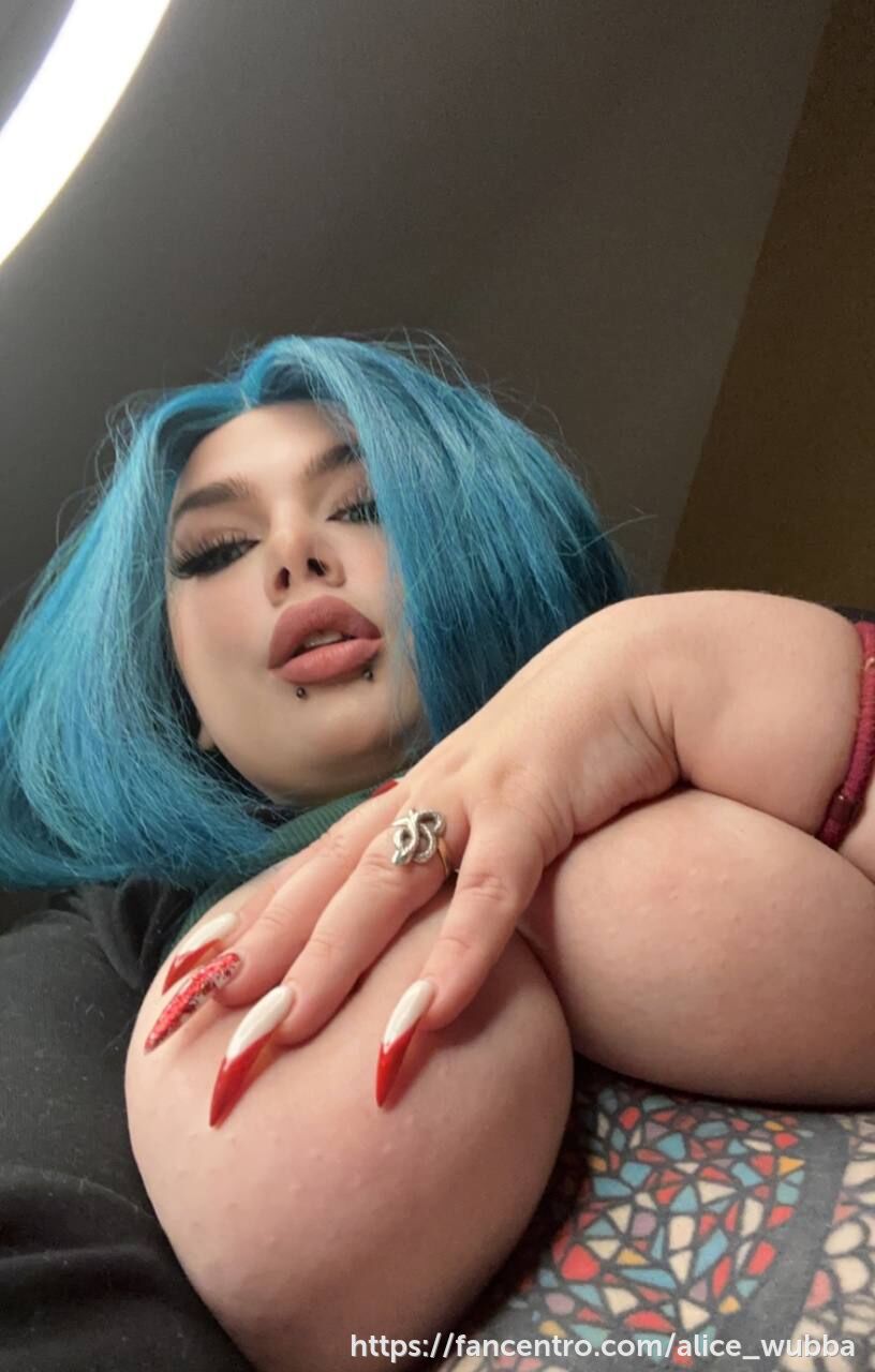 my hot uncensored nudes for subs only are already in feed🔥 subscribe to me now💋
https://fancentro.com/alice_wubba/subscribe 1