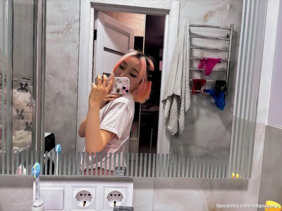 Join me for an exclusive peek into my world; see more 💫 – private and playful vibes await