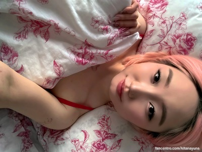 Catch a private glimpse of me – new, intimate content is live now; see for yourself 😘