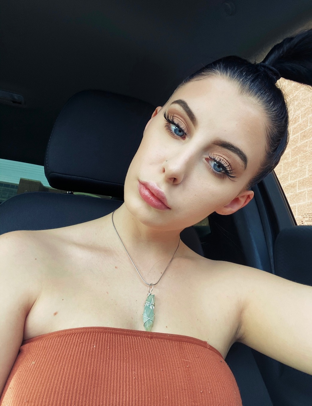 Hannahbabyprem Pictures and Videos & similar of @hannahbabyprem fancentro  profile - EroThots