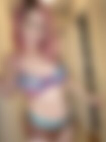 #TittyTuesday 🤩 - post hidden image