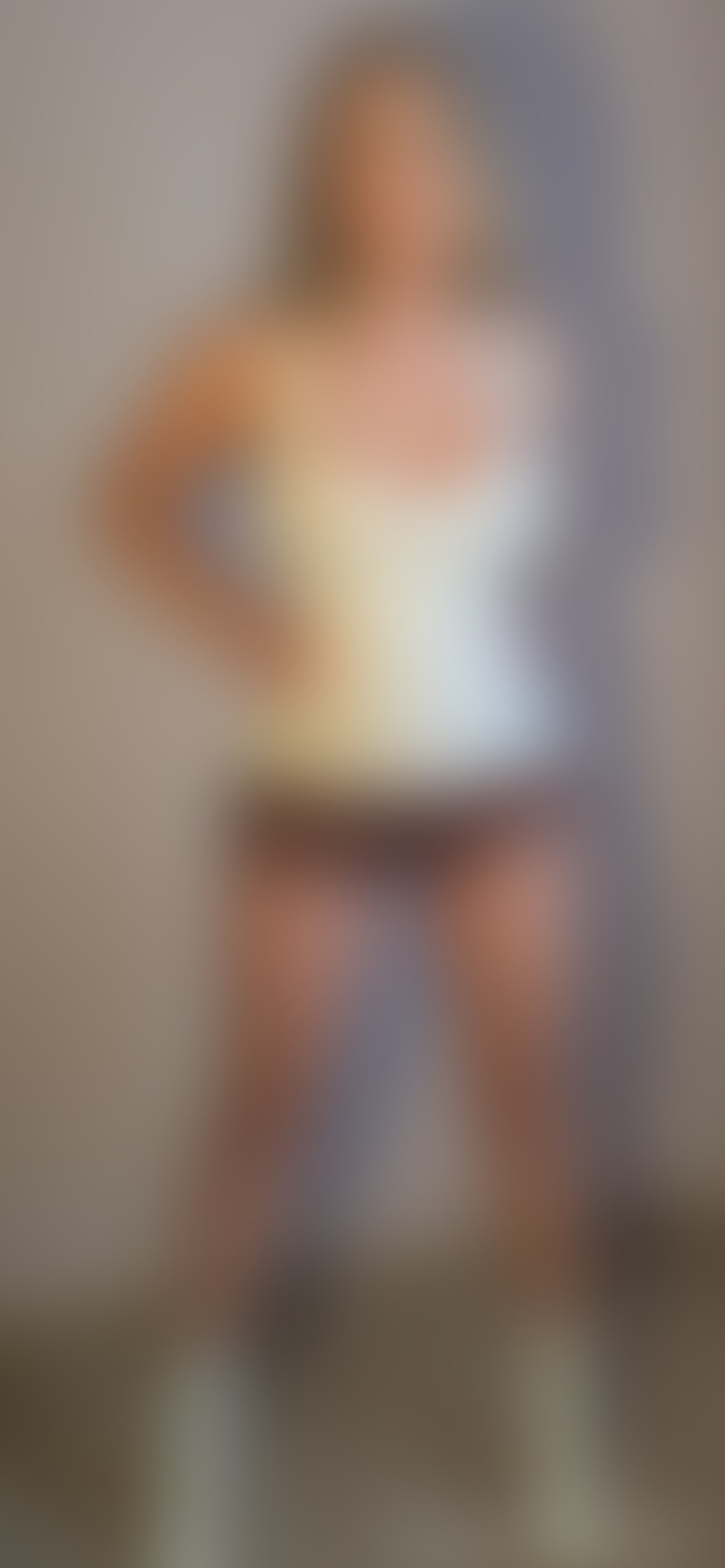 Can you look 10sec into my eyes? - post hidden image