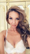 Adriana Melfi - user avatar