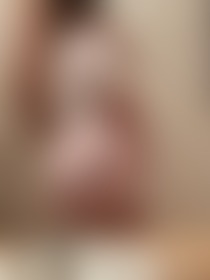 Big ass in shorts - post hidden image