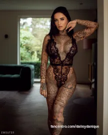 daileydanique Pictures and Videos & similar of @daileydanique ...