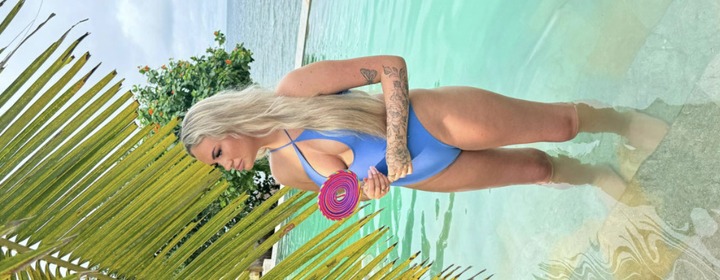 Demi - profile image