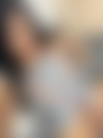 😳 i'm hot - post hidden image