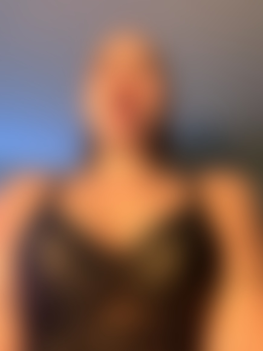Let’s have a cheeky convo! 😉 - post hidden image