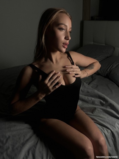 Let’s get intimate tonight. 💋🌟