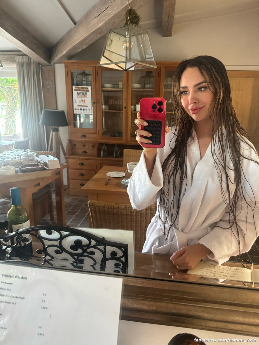Truth is… I’m not wearing anything under this robe🤭 1