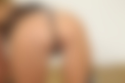 MOVIENIGHT WITH ANOUK 😈🖤💦😻 - post hidden image
