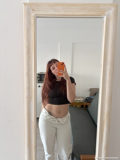 Wil je mijn slanke taille beetpakken? Ik ben klaar. 💦😏