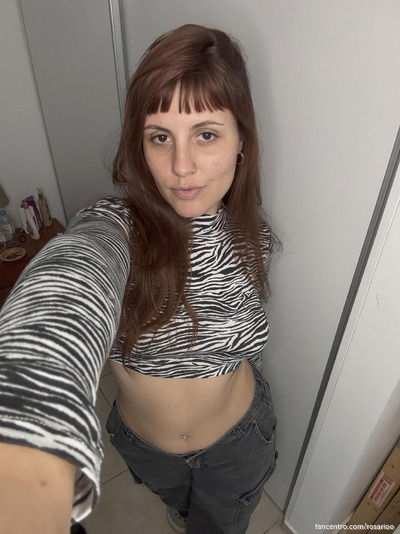 Mijn rode lokken plagen, durf je ze te trekken? 💦🥵