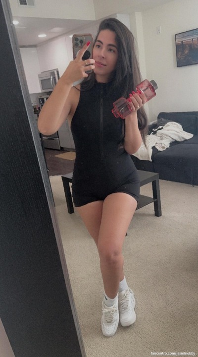 Want to feel special? Join me. 💋🌟