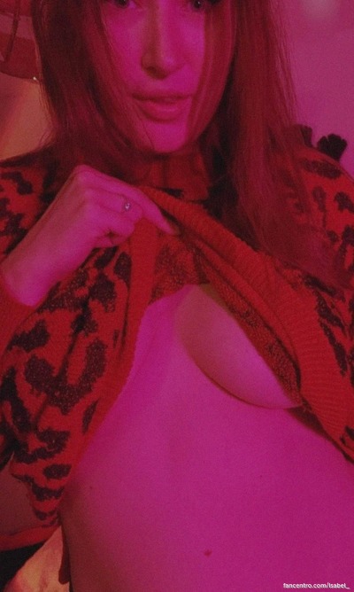Feeling naughty and open-minded? 😘💖