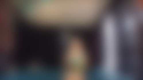 Liz gains strength on the pole taking on a challenge! - post hidden image