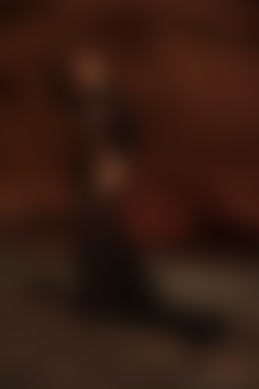 Hot in here 😳😳 - post hidden image