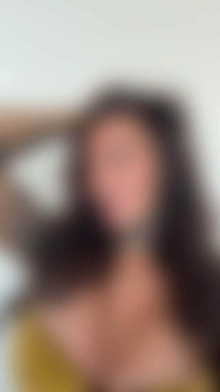 Je hebt geen idee wat je met me doet 😮‍💨💋 - post hidden image